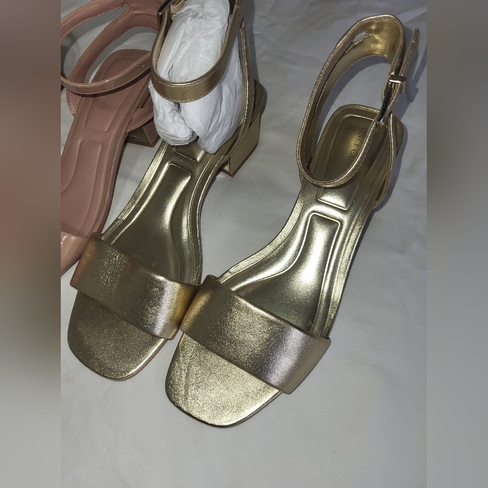 2 Vince Camuto Heels - Picture 3 of 6